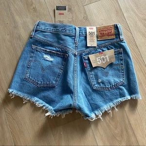 NWT Original Levi’s 501 Shorts